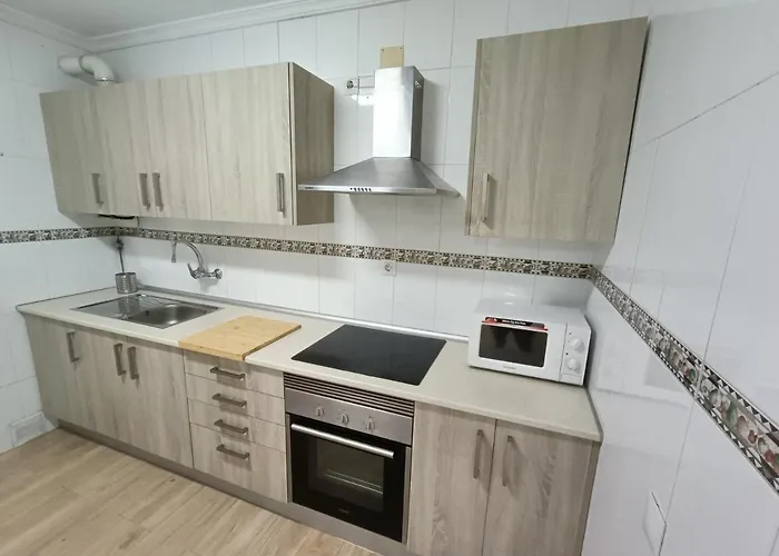 Apartamento Piso Avenida Junto A La Playa