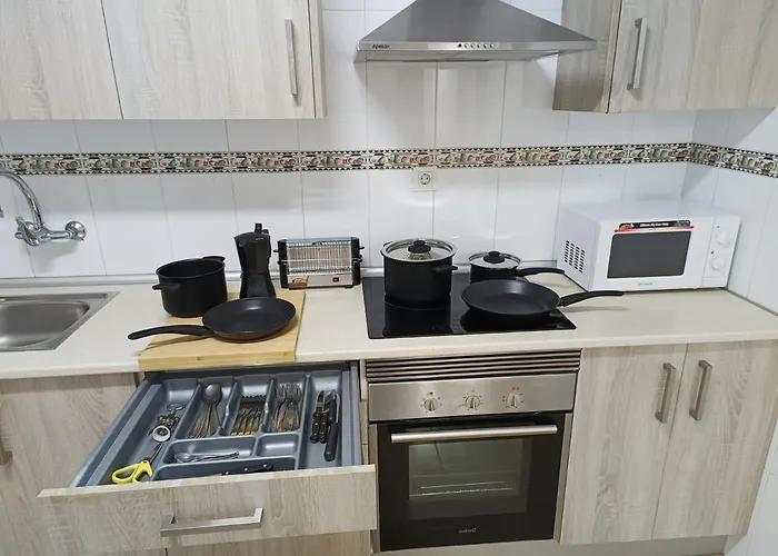 Piso Avenida Junto A La Playa * カディス