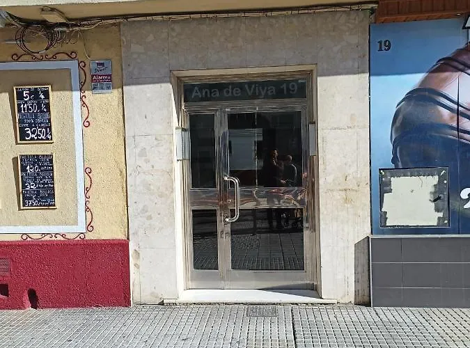 Piso Avenida Junto A La Playa Cadice