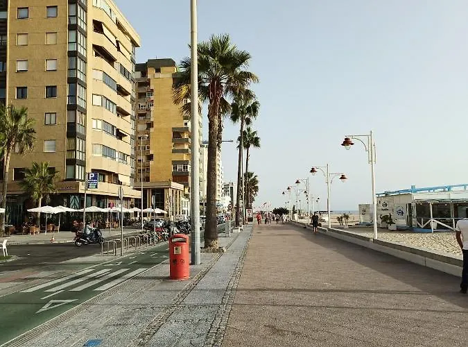 Piso Avenida Junto A La Playa Apartmán Cádiz